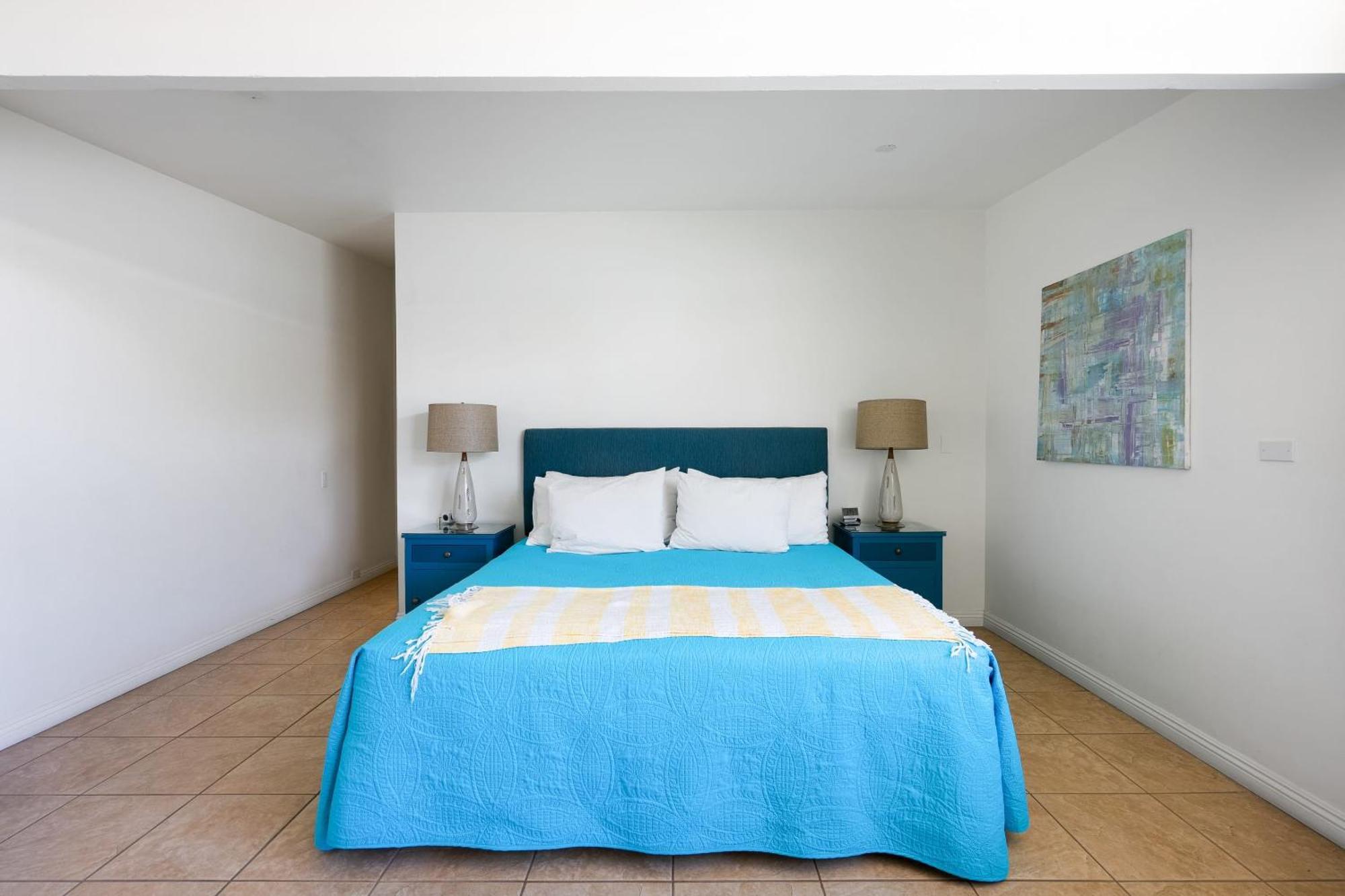 Monkey Tree Hotel By Avantstay Stylish Hotel In Palm Springs W Pool Exterior photo